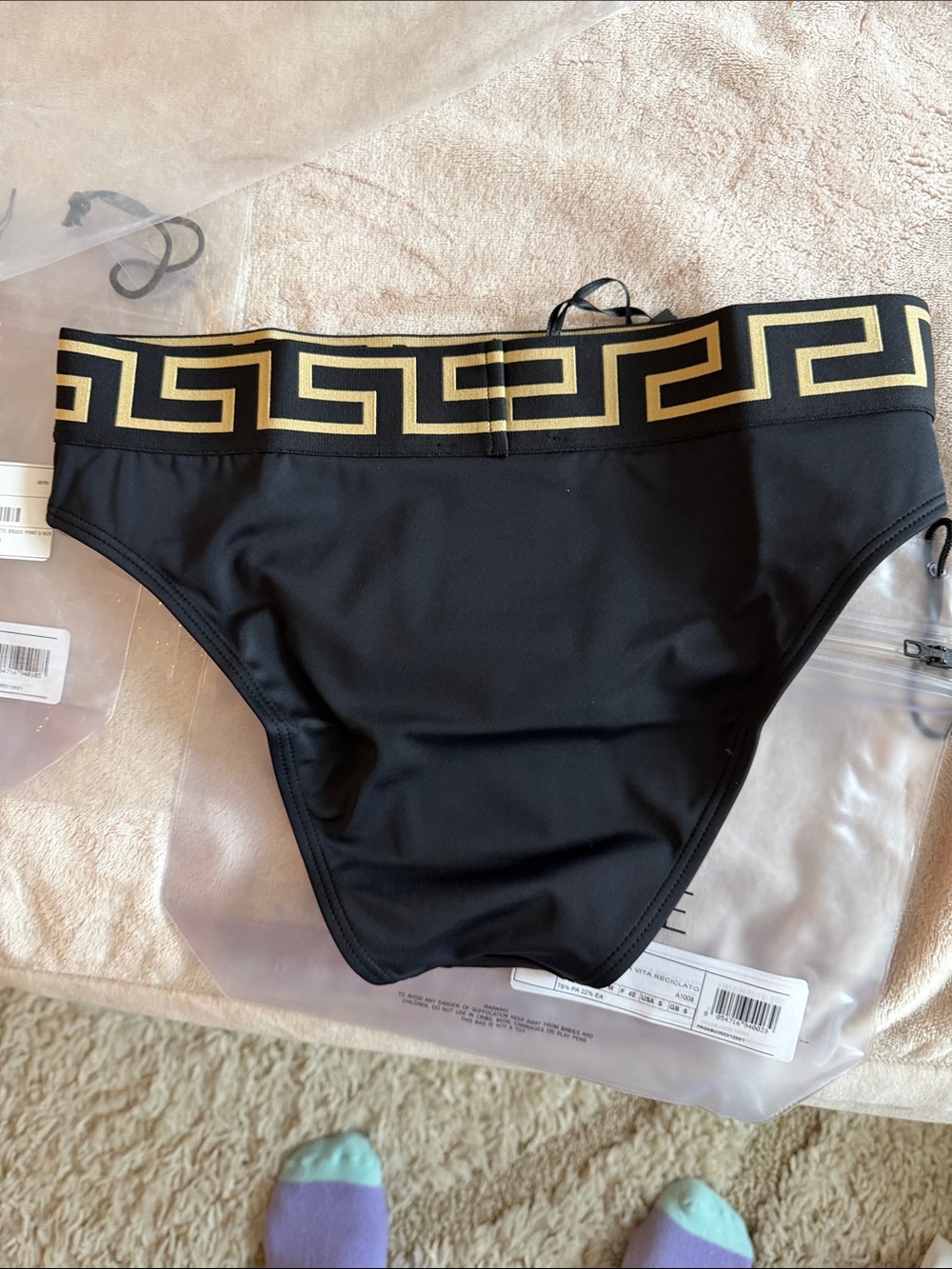 Versace Black and Gold Packaged Logo Apparel - Picture 5 of 11